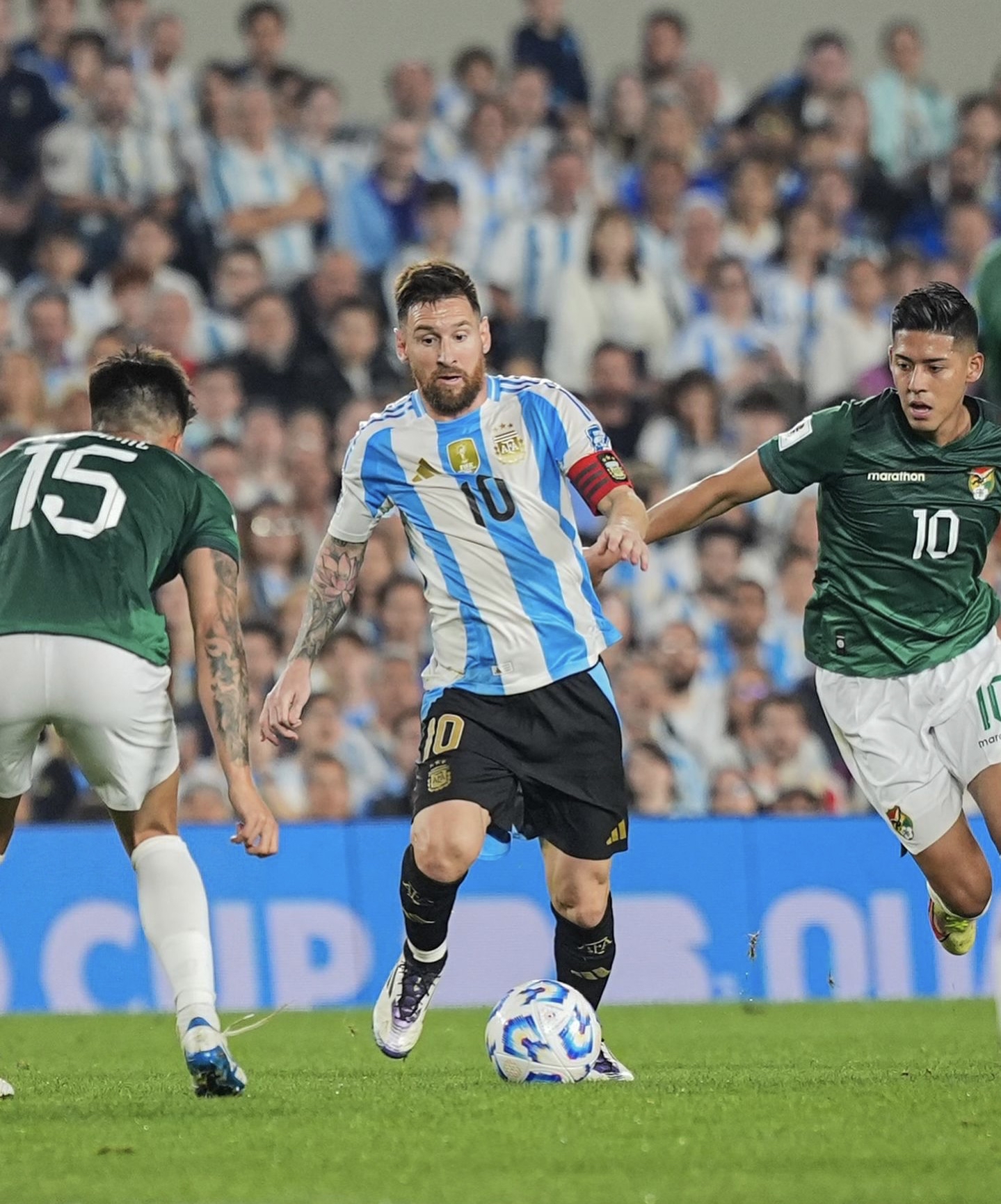 包含国家队在足球比赛中豪取六连胜,创历史新高的词条 包含国家队在足球比赛中豪取六连胜,创历史新高的词条