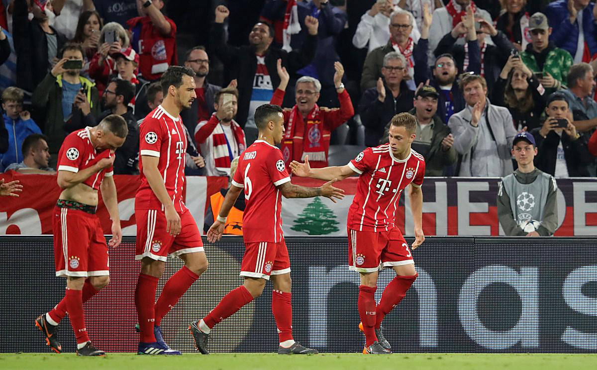 拜仁慕尼黑在榜首保持领先地位 拜仁慕尼黑在榜首保持领先地位