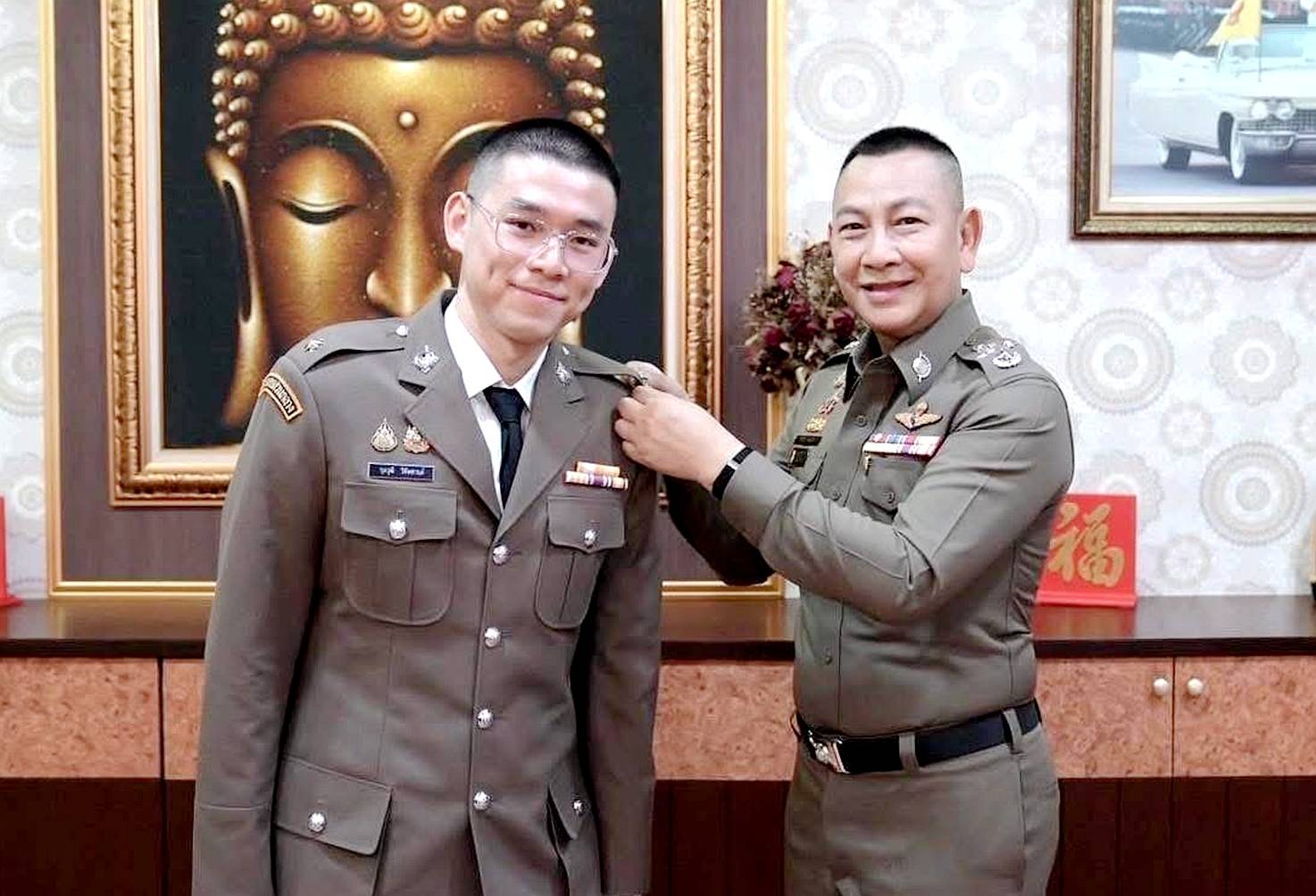 包含泰国羽毛球队绝杀日本羽毛球队，李宗伟制霸全场的词条