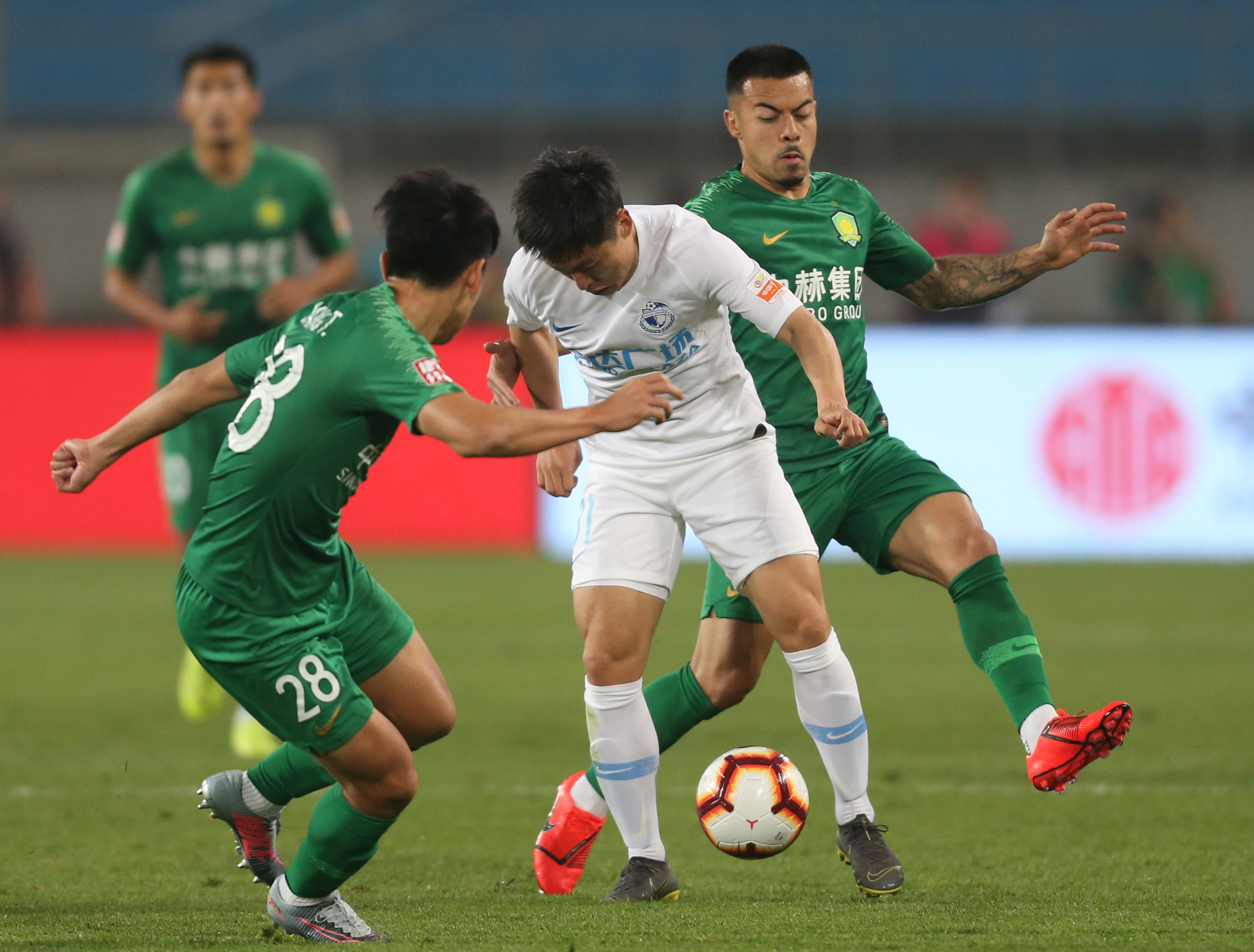 大连一方实力超群，对抗对手把握胜利机会的简单介绍