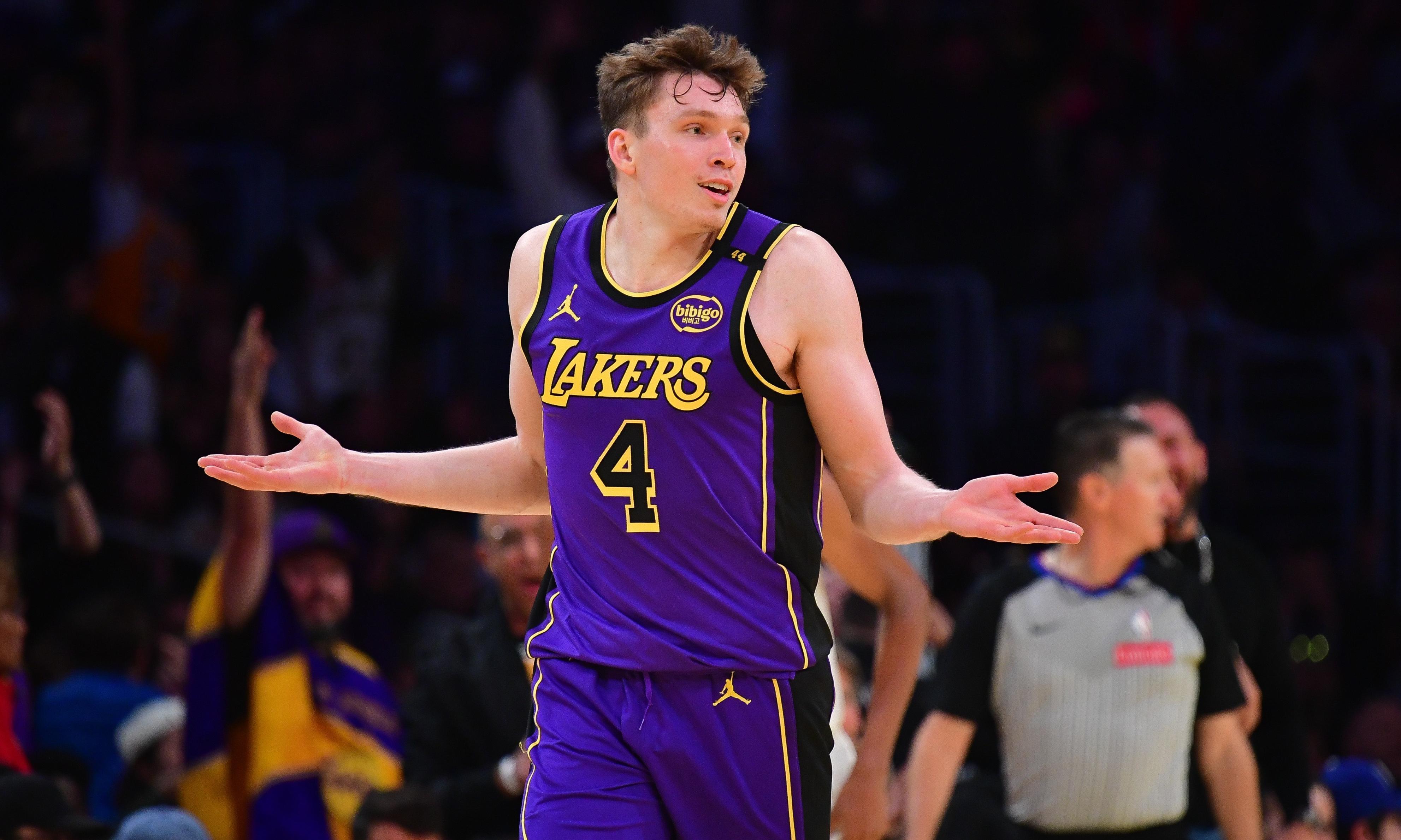 湖人强势南韩男篮，麦科勒姆惊艳世界