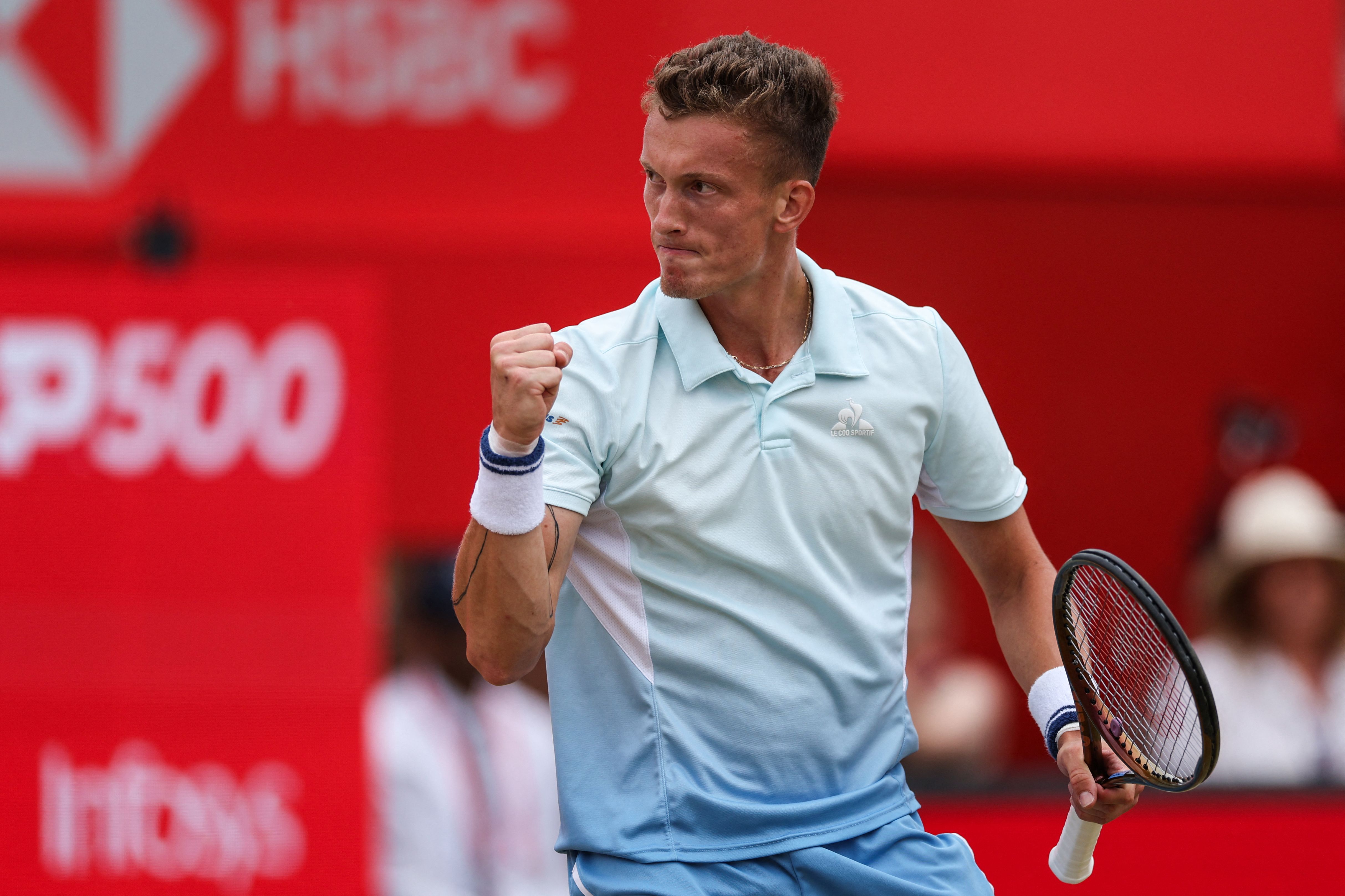 日本网球队碾压西班牙网球队，阿尔卡拉斯打破历史纪录的简单介绍