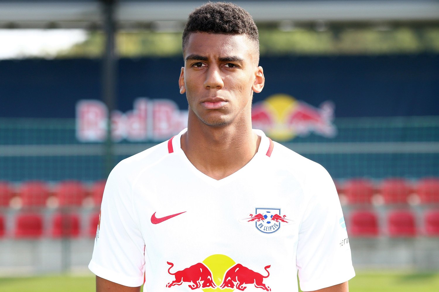 莱比锡红牛逆转巴西,萨内三分雨点燃全场的简单介绍 莱比锡红牛逆转巴西,萨内三分雨点燃全场的简单介绍