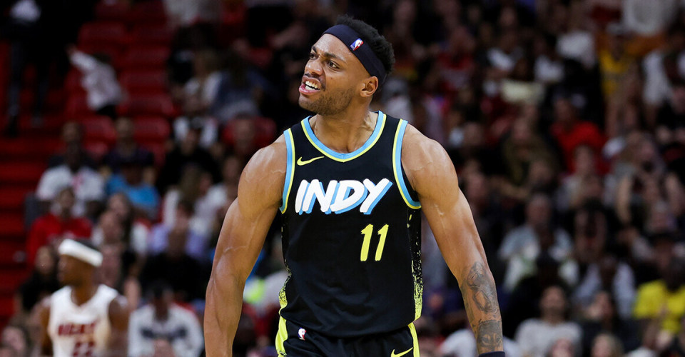 热火再胜步行者，巴特勒发威