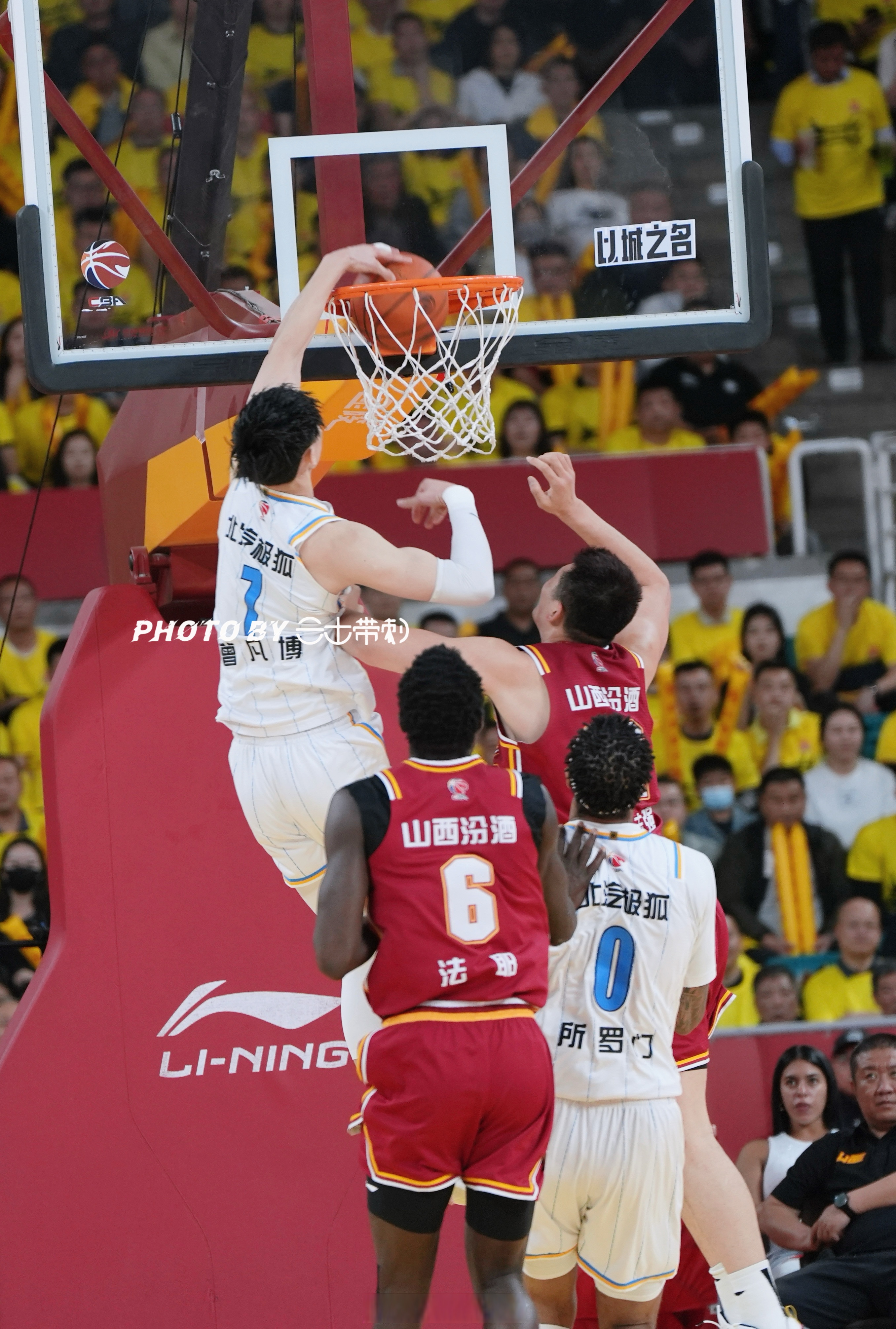 辽宁男篮雄心勃勃，迎战北京首钢