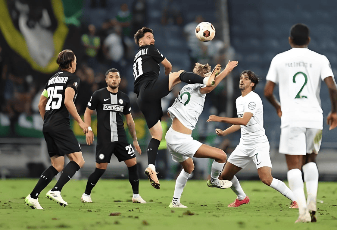 关于欧冠赛场上球员们奋力拼搏争取胜利的信息 关于欧冠赛场上球员们奋力拼搏争取胜利的信息