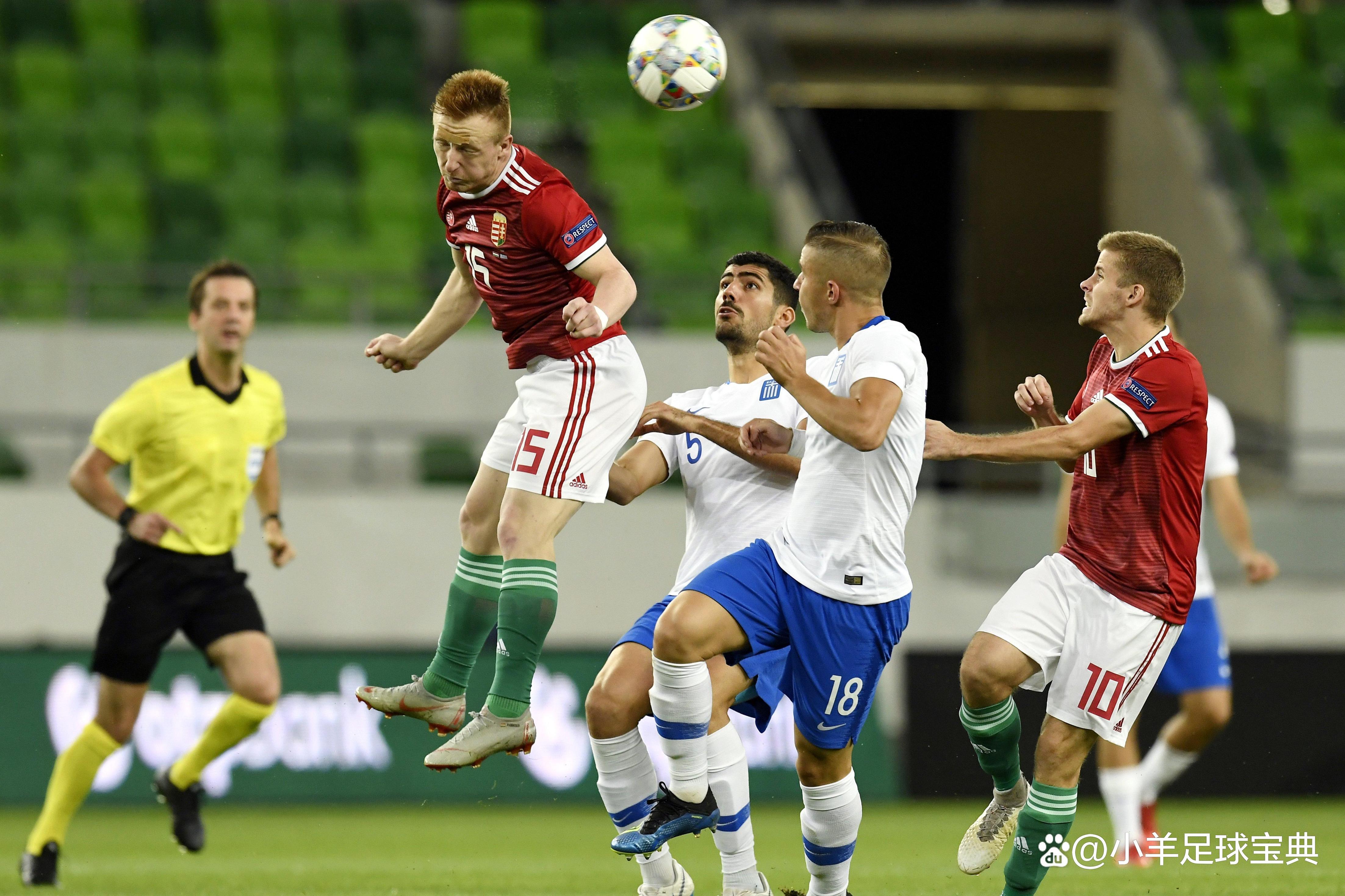 荷兰队险胜希腊队：取得胜利