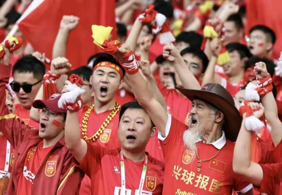 国际杯赛频传佳绩:激情澎湃球场的简单介绍 国际杯赛频传佳绩:激情澎湃球场的简单介绍