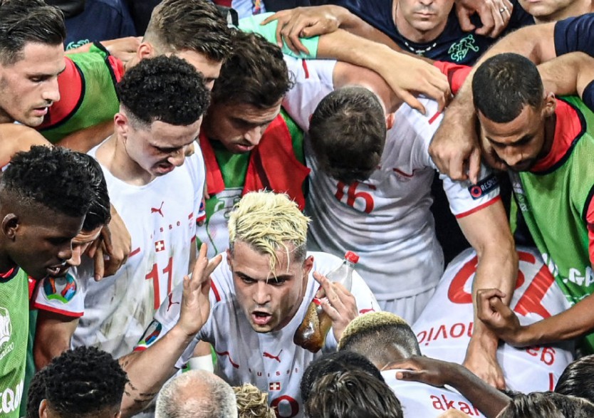 法国乒乓球队爆冷韩国乒乓球队，波尔制霸全场的简单介绍