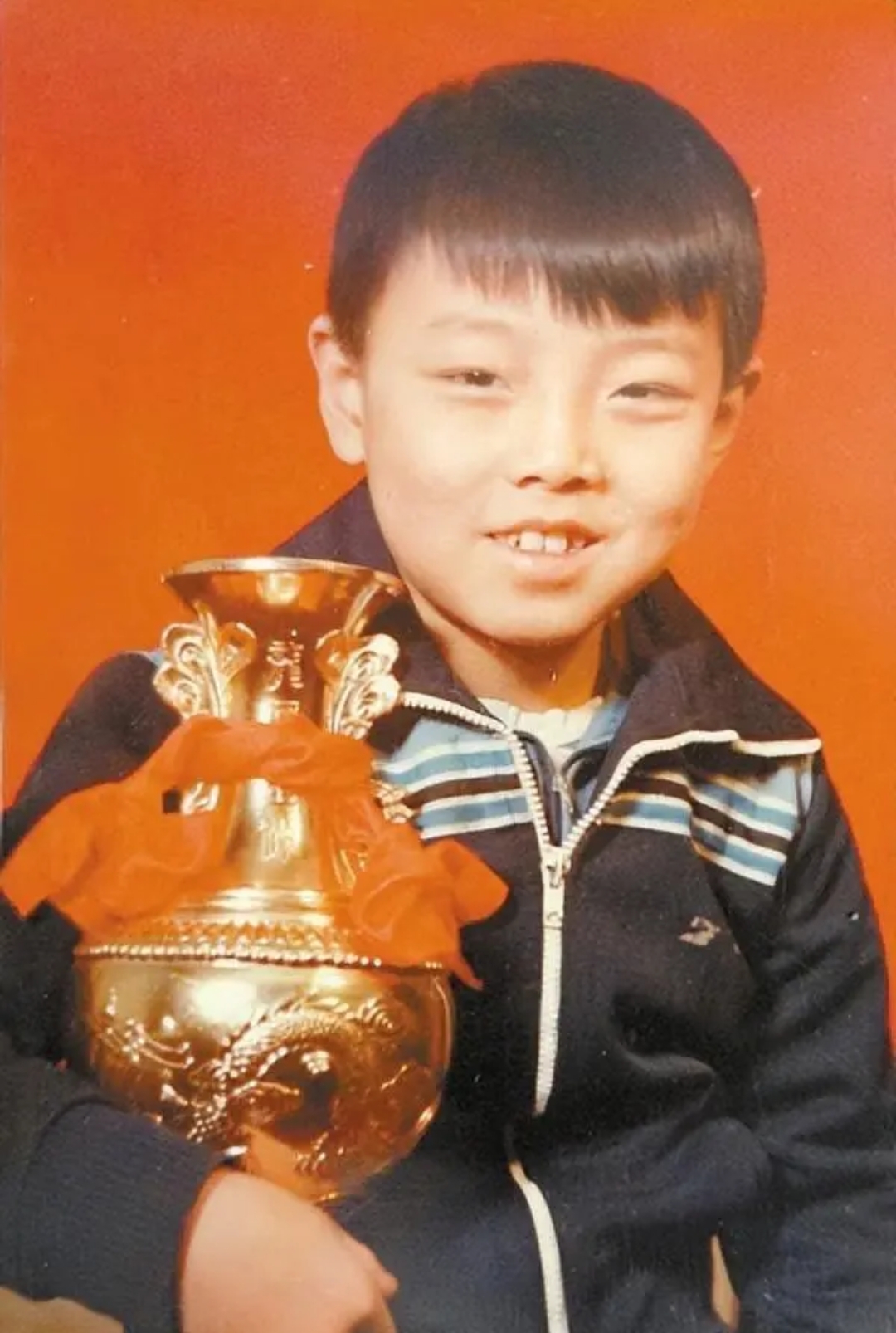 比利时乒乓球队力克日本乒乓球队,王皓制霸全场的简单介绍 比利时乒乓球队力克日本乒乓球队,王皓制霸全场的简单介绍