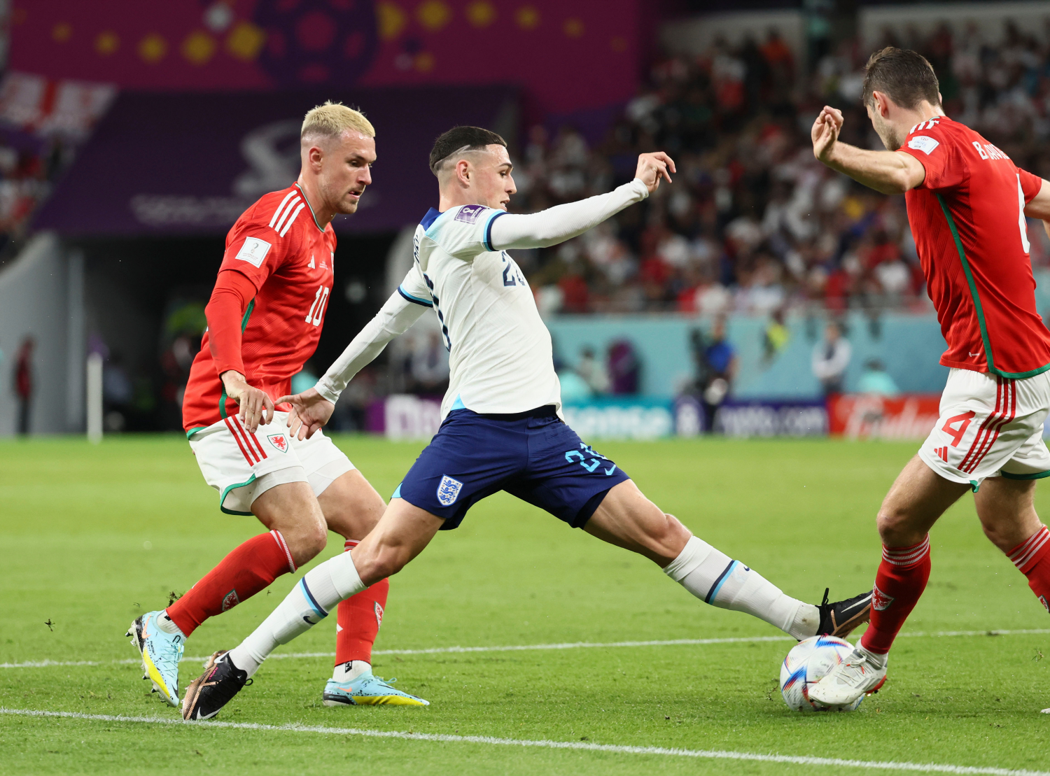 美国横扫塞内加尔，德利赫特统治全场