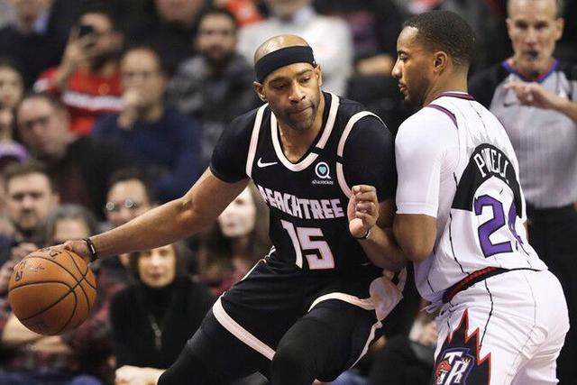 包含重庆猛龙大胜湖南队,保持连胜势头的词条 包含重庆猛龙大胜湖南队,保持连胜势头的词条